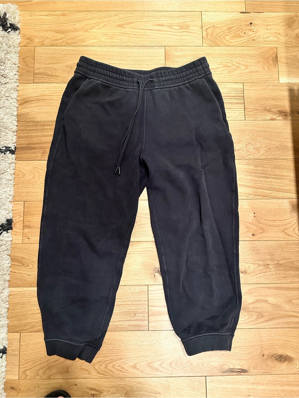 lululemon Black Women’s Jogger Sweatpants